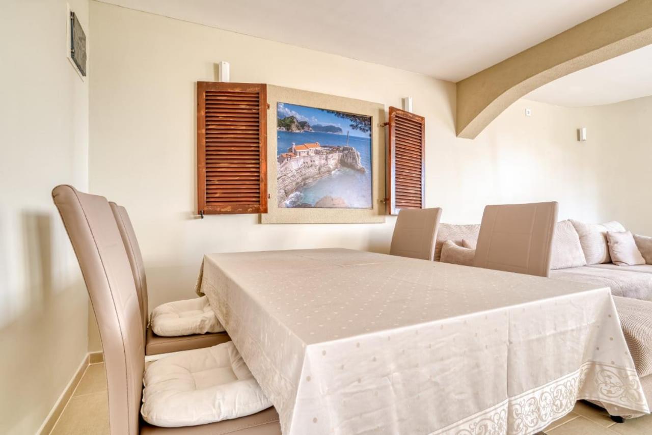 Savovic_Lux Apartamento Petrovac Exterior foto