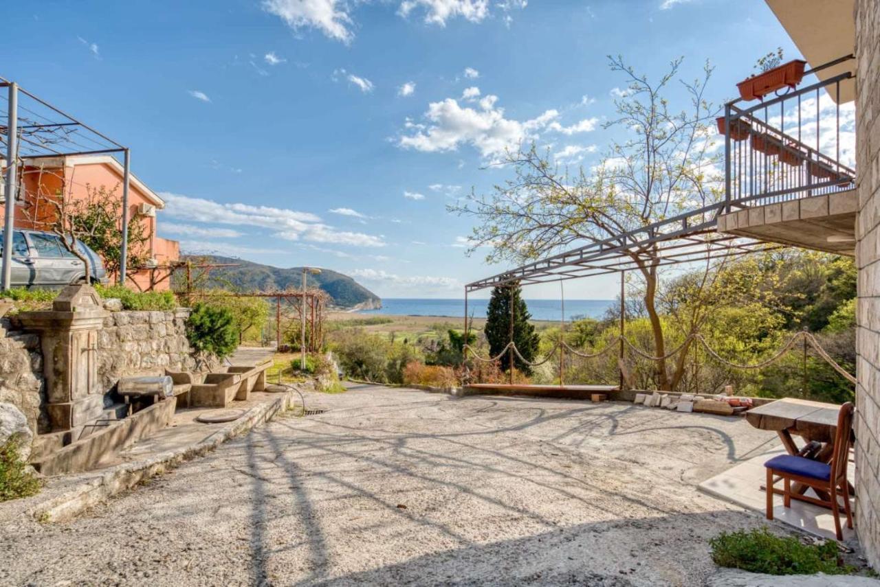 Savovic_Lux Apartamento Petrovac Exterior foto
