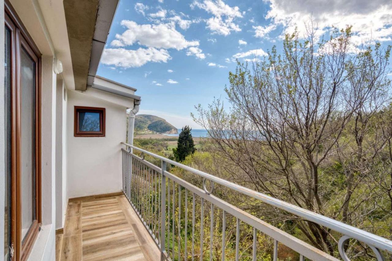 Savovic_Lux Apartamento Petrovac Exterior foto